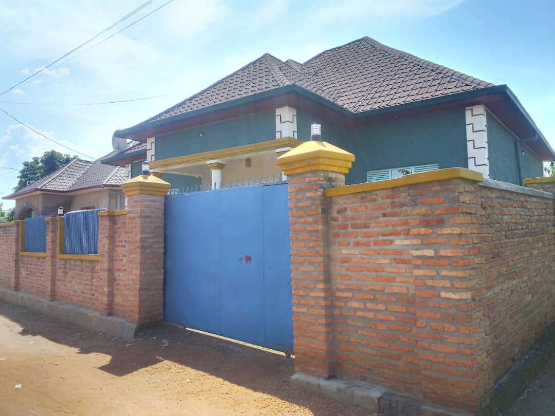 HR66- $ 220: House for Rent: Kigali-Kanombe