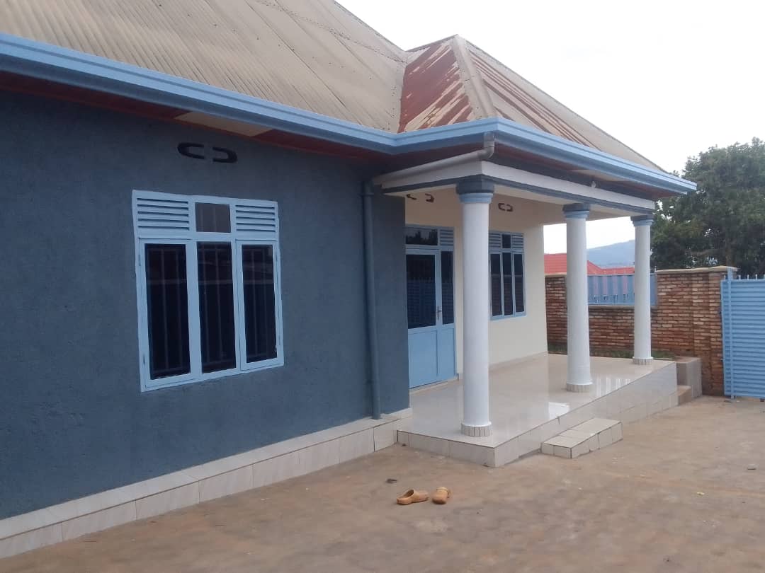 HR62- $ 182: House for Rent: Kigali-Kanombe